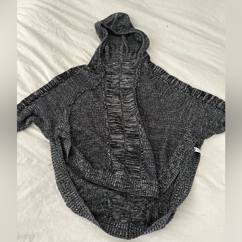 Athleta Heathered Grey and Black Cable Sweater Hoodie Size L